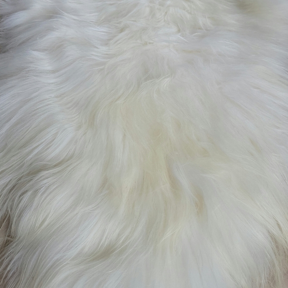 NATURAL White Long Hair Sheepskin for Bench Seat, Rug Runner or Throw - Picture 5 of 8